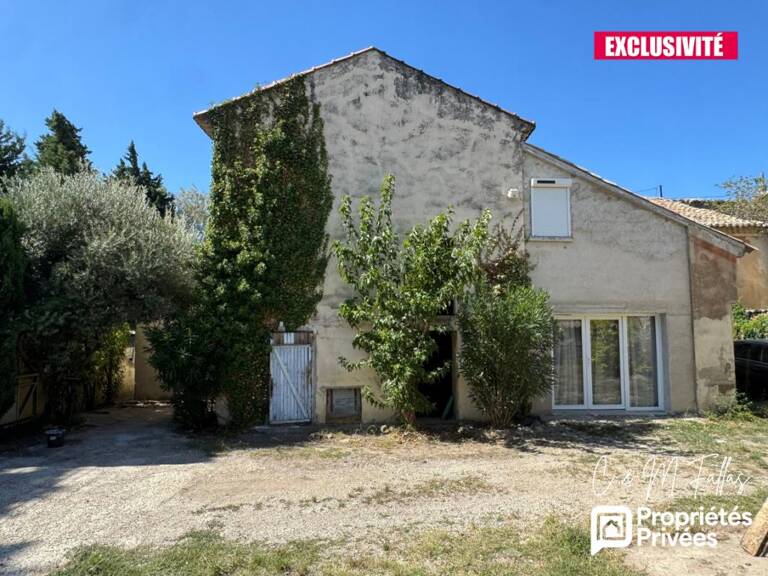 Ensemble immobilier avec appartement rénové - TRAVAILLAN - 220m² — photo 1