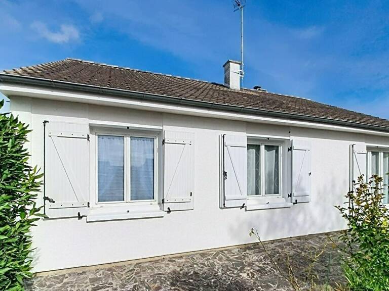 Maison Chateauroux 4 pièce(s) 93 m2 + Garage — photo 1