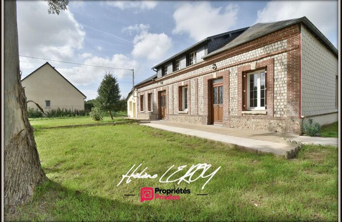 Maison composée de trois logements, à proximité de Valmont — photo 2