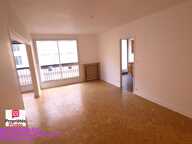 APPARTEMENT 75012 - 105 M² AU CALME ET TRES CLAIR — photo 3