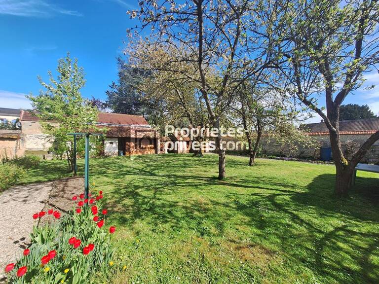 27530 EZY-SUR-EURE - Maison familiale avec jardin et grand terrain, 4 chambres — photo 1