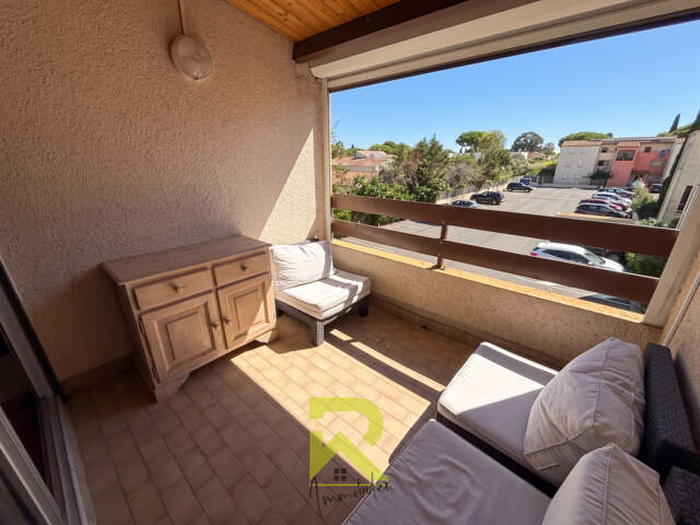 GRAU D'AGDE, studio cabine, parking, piscine à 400m de la pl — photo du bien