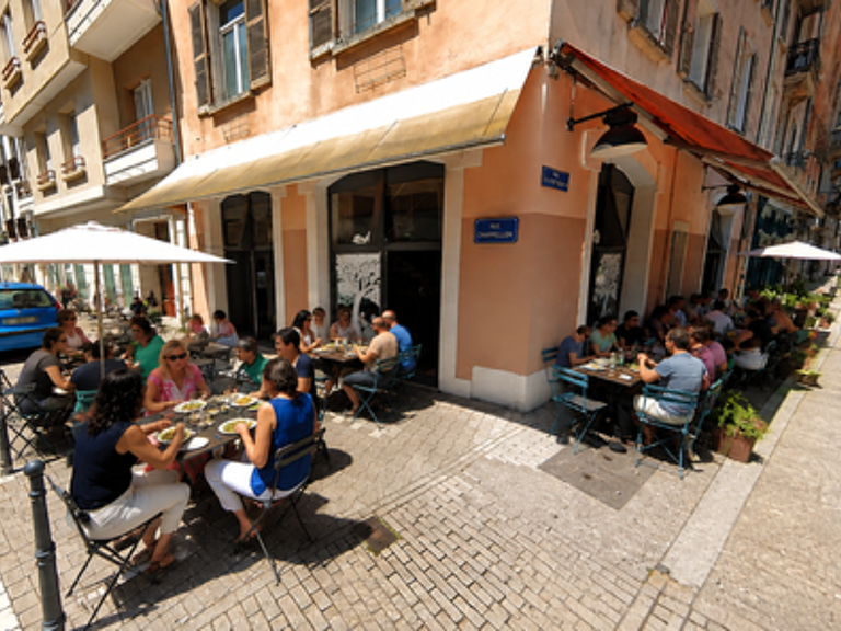 Restaurant a reprendre — photo 1