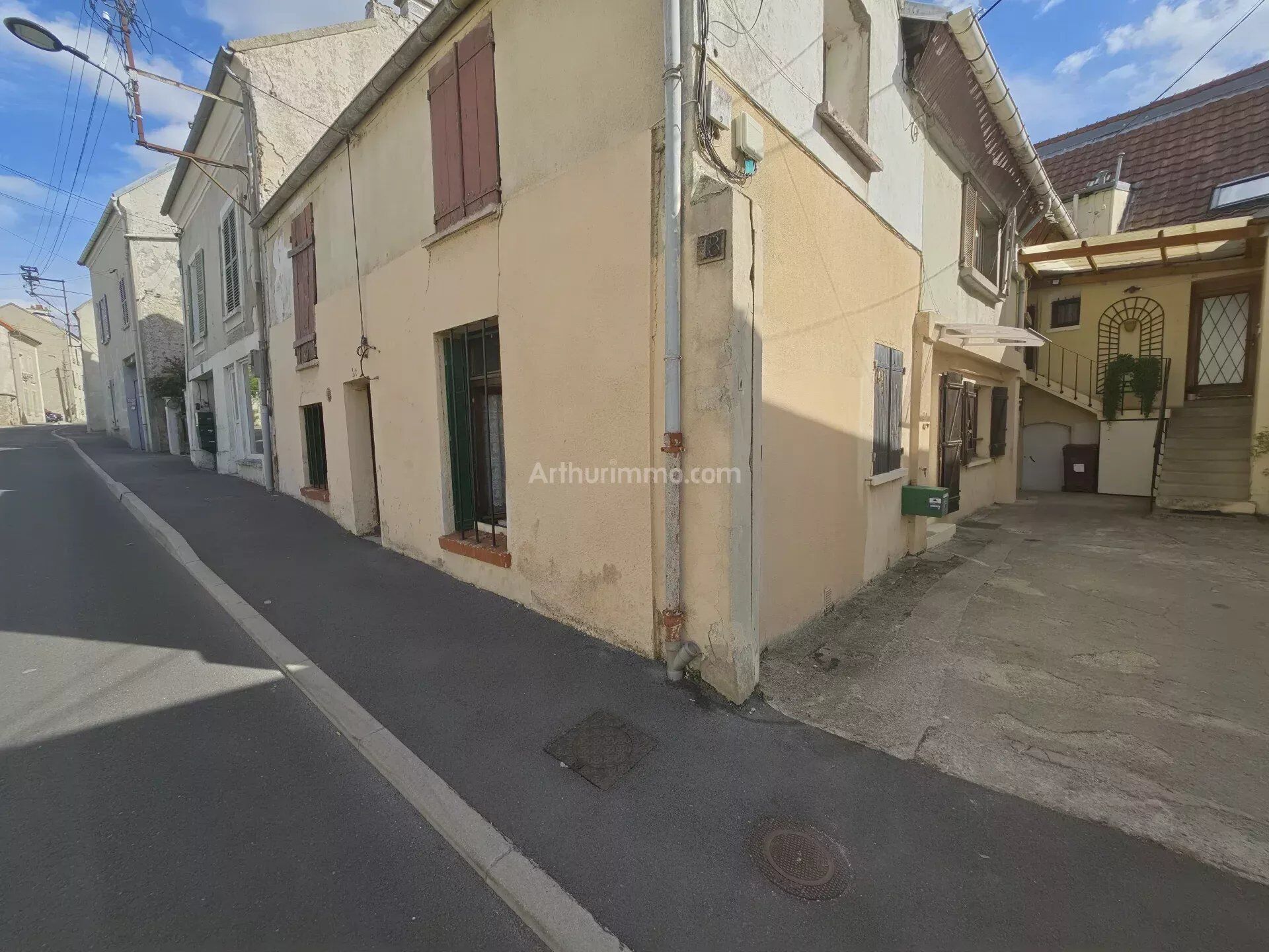 Appartement 2 pièces 53 m² · à Thorigny-sur-Marne · 53 m² · 106 000 €