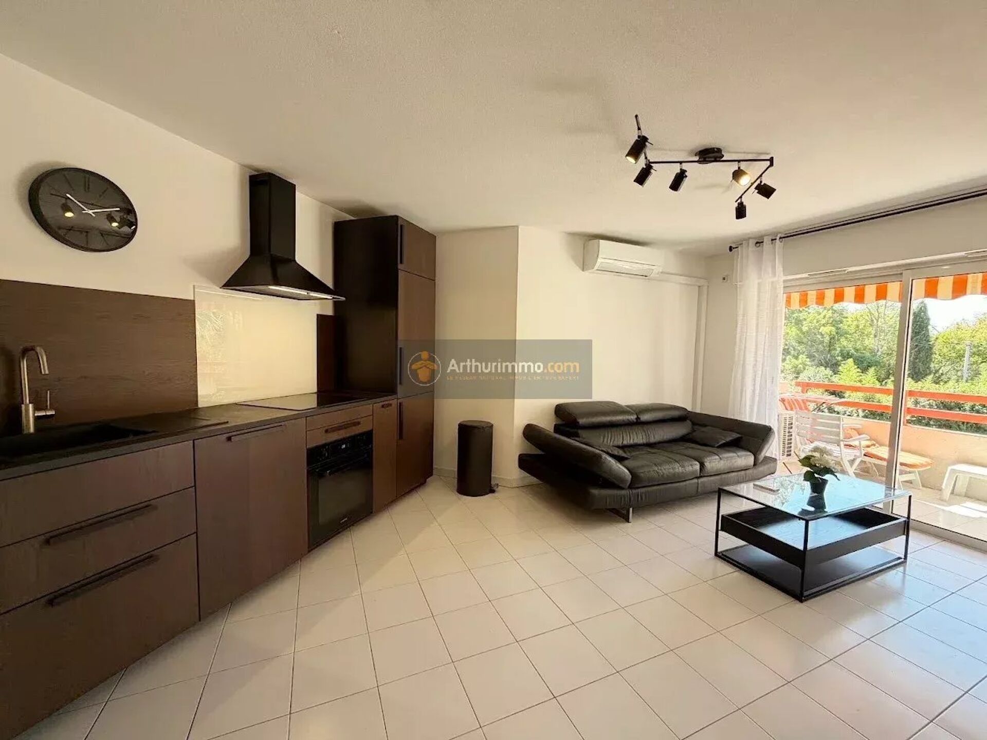 Appartement 2 pièces 40 m² · à Saint-Raphaël · 40 m² · 900 €/mois