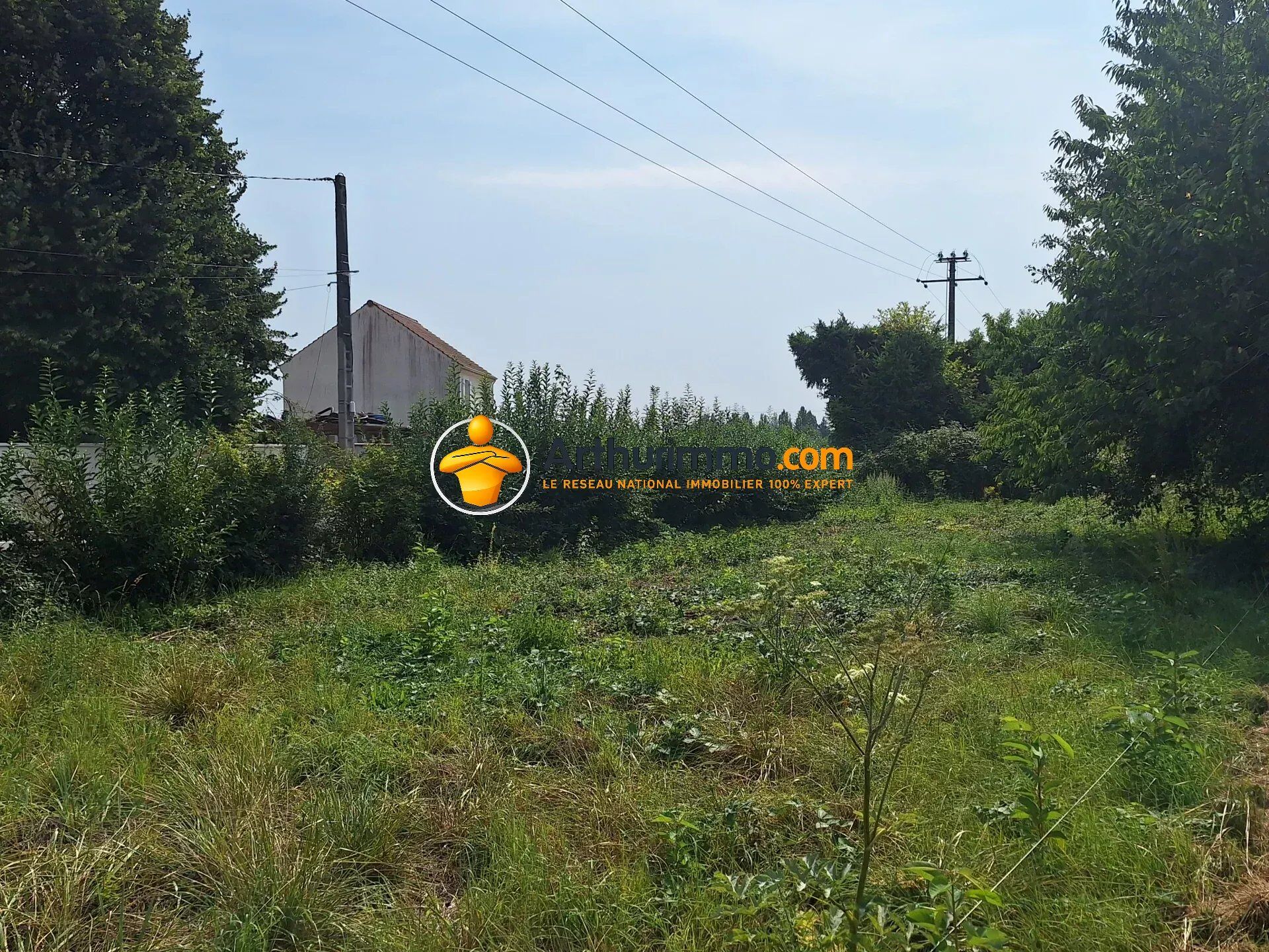 Terrain 537 m² · à Touquin · 537 m² · 14 990 €