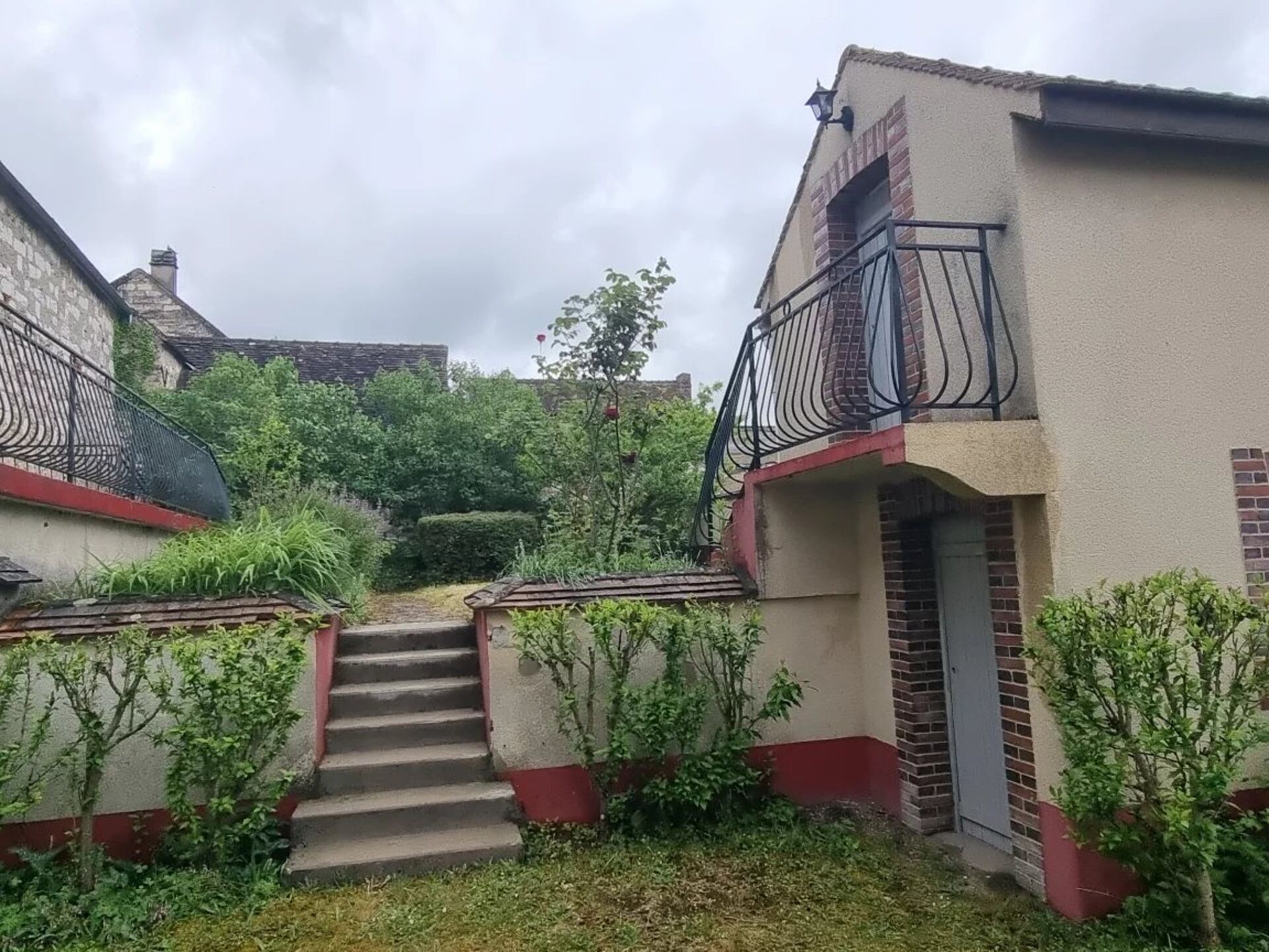 Maison 7 pièces 151 m² · à Pont-sur-Yonne · 151 m² · 209 000 €