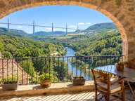 RARE  MAISON EN PIERRE VUE PANORAMIQUE VIADUC — photo 3