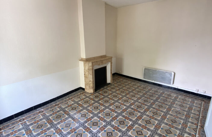 IMMEUBLE LOCATIF — photo 3
