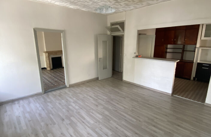IMMEUBLE LOCATIF — photo 4