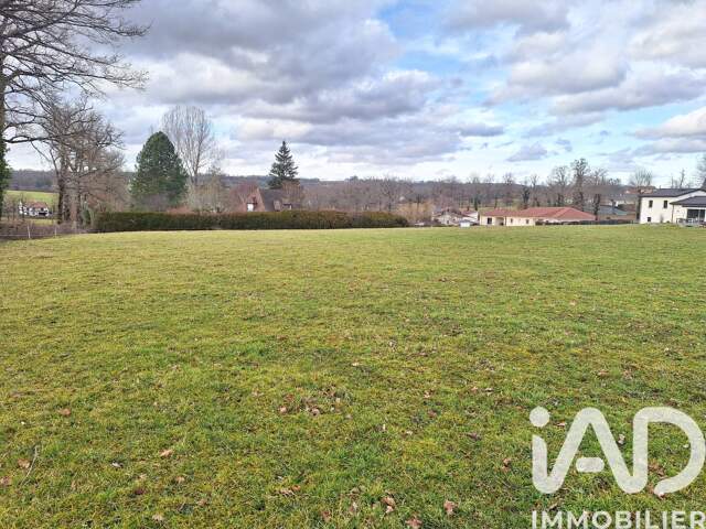 Vente Terrain à bâtir 4 700 m&sup2; — photo du bien