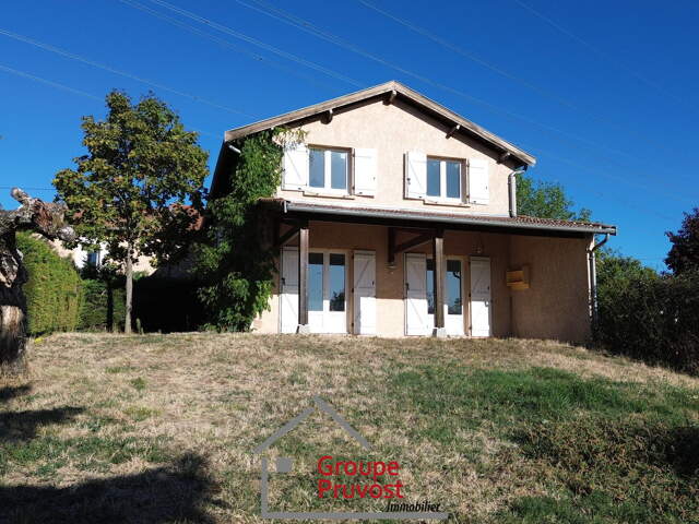Ensemble immobilier de 3 logements — photo du bien
