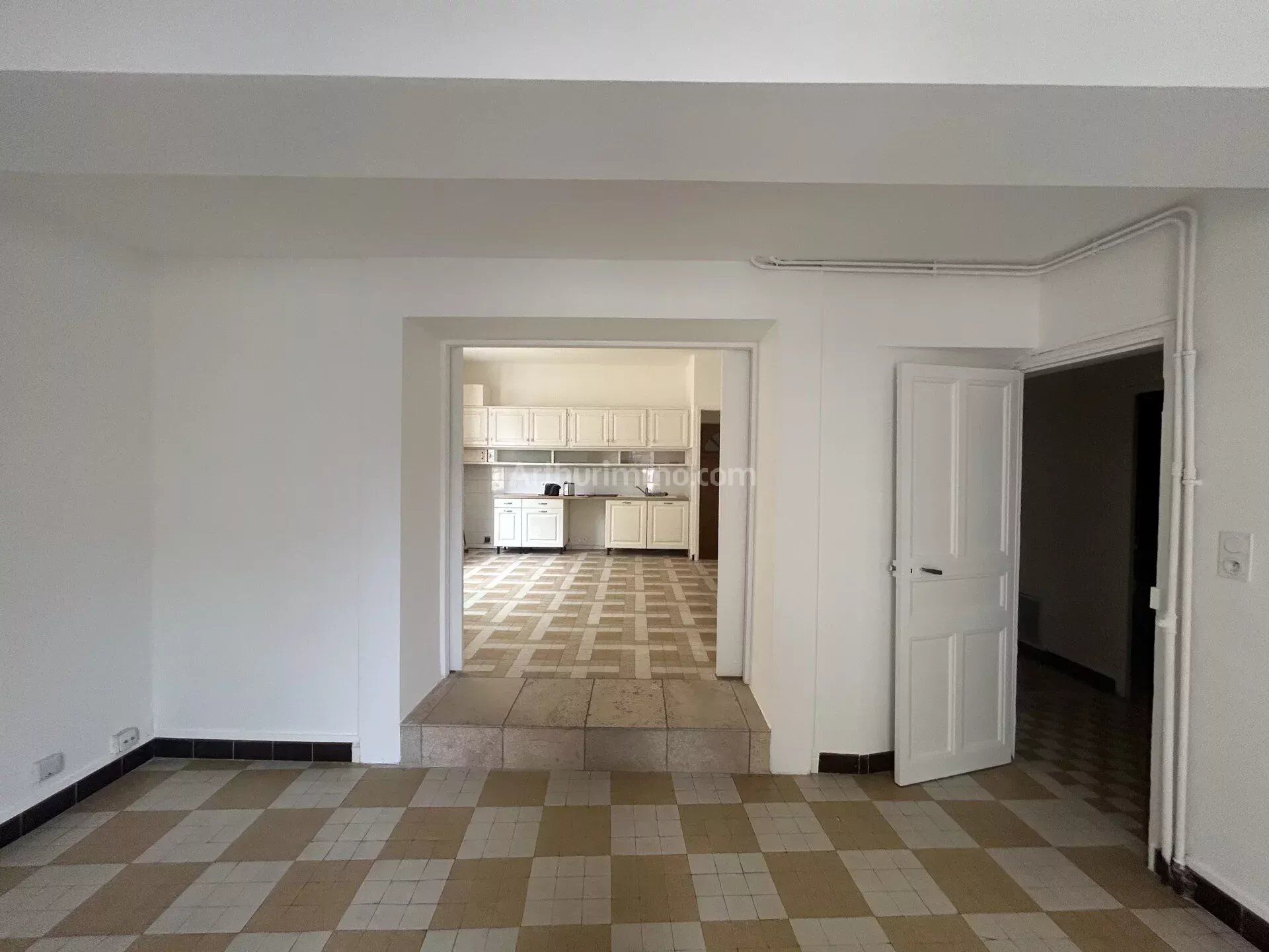 Appartement 2 pièces 83 m² · à Martigues · 83 m² · 770 €/mois