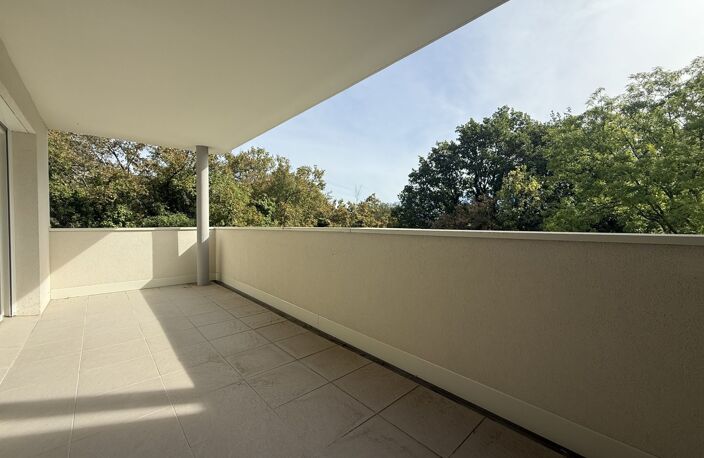 Appartement T4 au 1er étage de 83,20 m² avec terrasse — photo 2