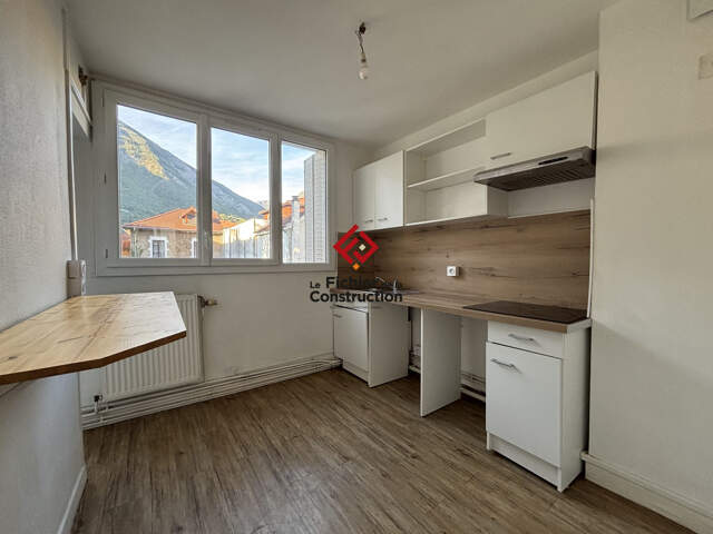 Appartement 4P+C — photo du bien