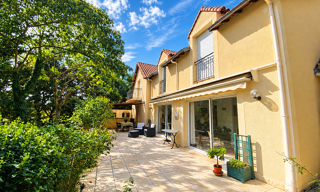 Maison 7 Pièces 210 m² à vendre à Buxerolles (86180)