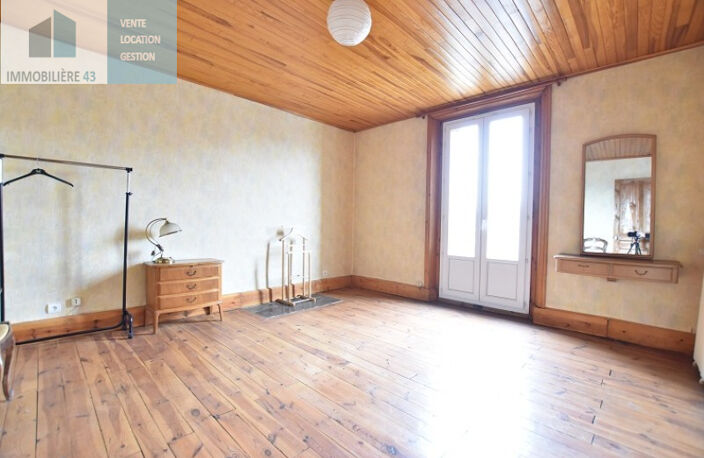 IMMEUBLE  280 M2 + TERRAIN ET GARAGES SECTEUR PHILIPPE JOURDE — photo 3
