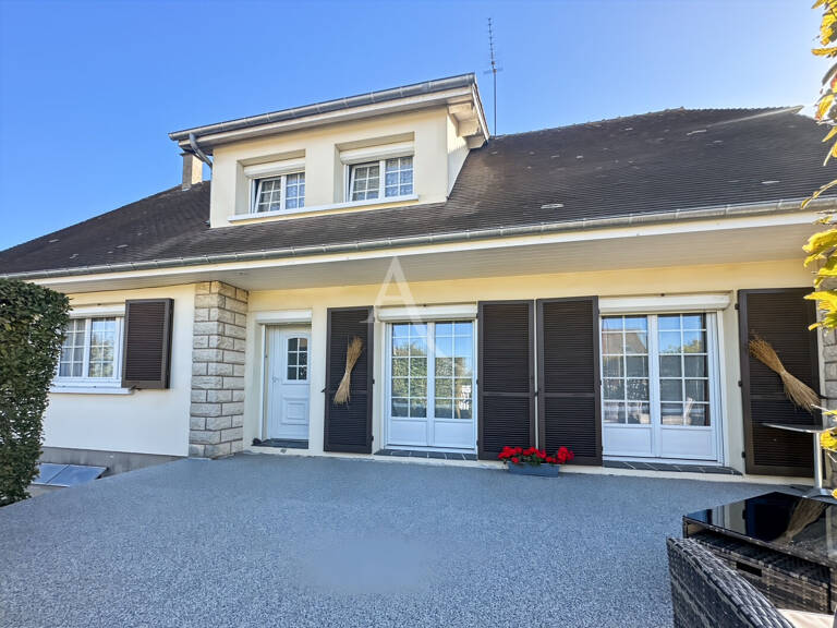 ETREPAGNY CENTRE VILLE 4 chambres Sous-sol — photo 1