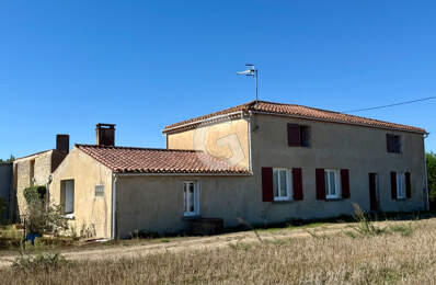 Maison de caractère 111 m2 à rénover avec dépendances - proche bourg Longeville Sur Mer — photo du bien