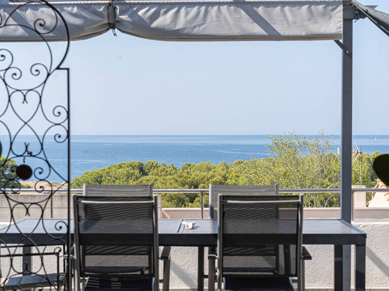A VENDRE - MAISON FAMILIALE  VUE MER SAUSSET LES PINS — photo 1