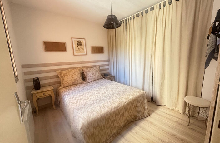 Appartement Sete 2 pièce(s) 38 m2 + balcon+place de parking+Cave — photo 2