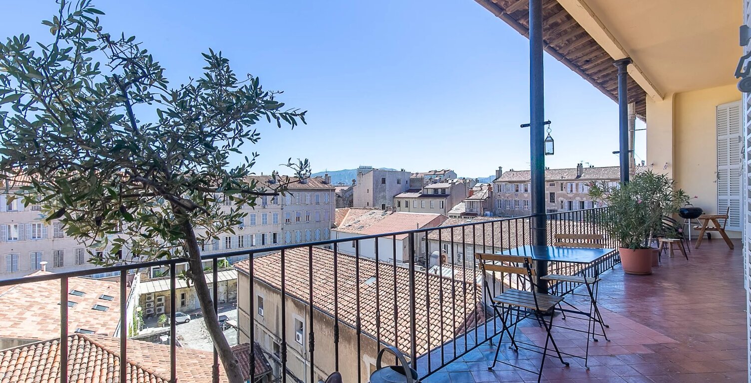 Exclusivité - Marseille 6ème - Dernier étage - Bourgeois de char — photo 1