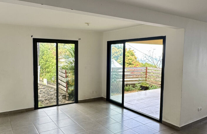 T4 DUPLEX AVEC DEUX COURS & MAGNIFIQUE VUE MER — photo 5