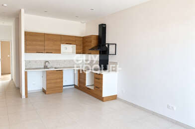 Appartement 3 pièces 970 €