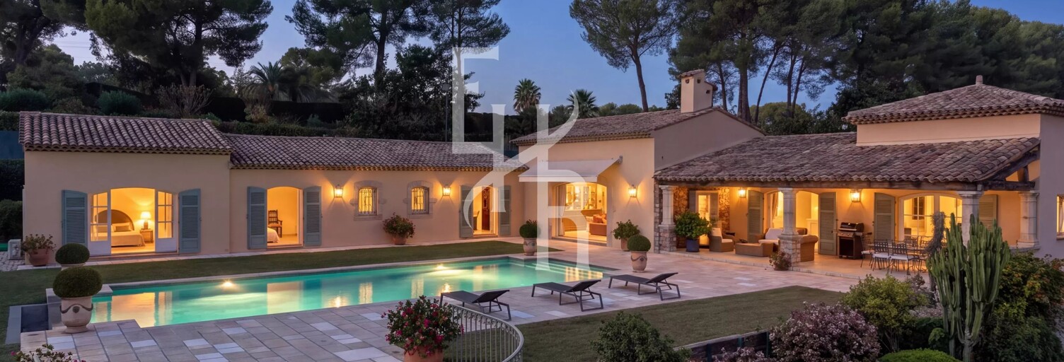 Maison 10 Pièces 330 m² à vendre à Mougins (06250)