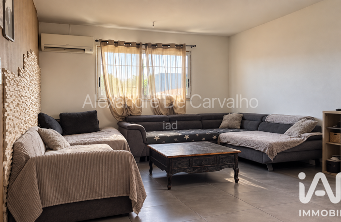 Vente Maison/villa 5 pièces — photo 2