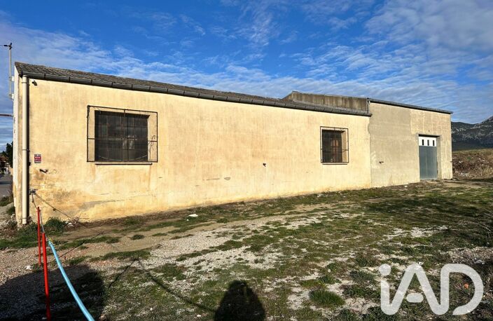 Vente Garage 200 m&sup2; — photo 3