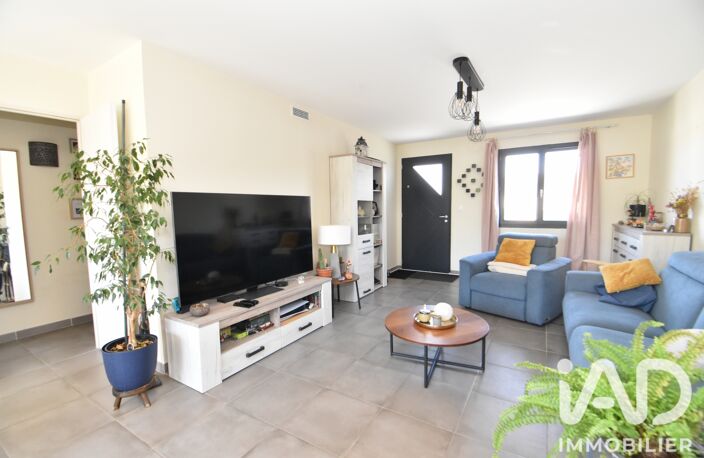 Vente Maison/villa 5 pièces — photo 3