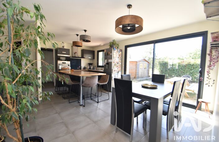 Vente Maison/villa 5 pièces — photo 4