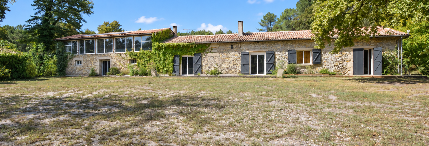Maison 8 Pièces 242 m² à vendre à Léogeats (33210)