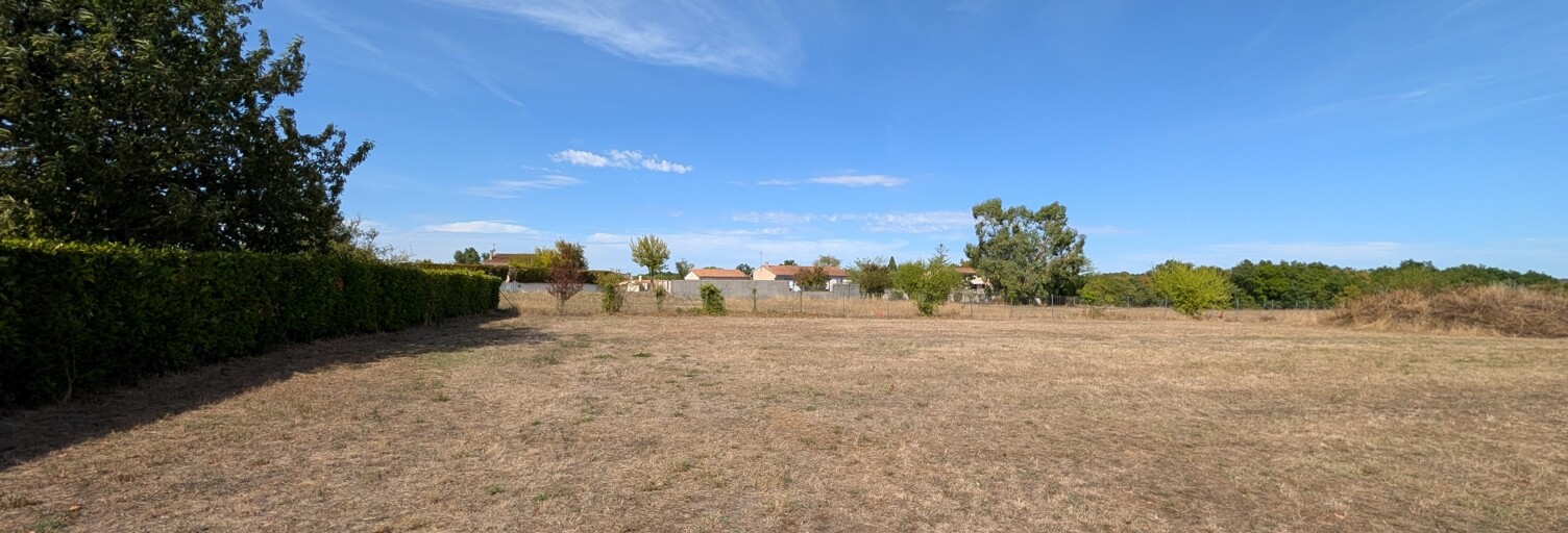 Terrain  629 m² à vendre à Mosnac-Saint-Simeux (16120)