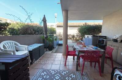 P2 en angle rez-de-jardin avec parking privé de 37 m² + 37 m² — photo du bien