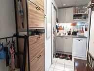 P2 en angle rez-de-jardin avec parking privé de 37 m² + 37 m² — photo 3