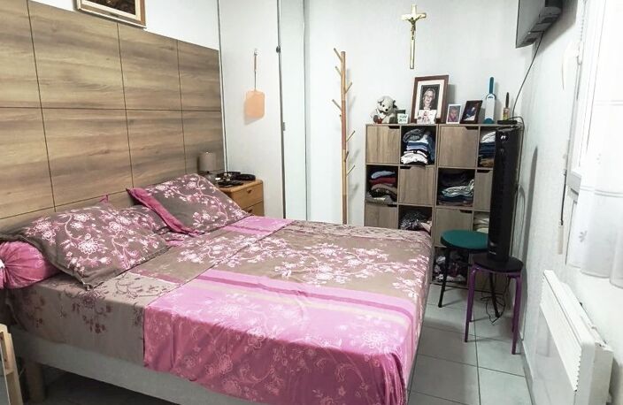 P2 en angle rez-de-jardin avec parking privé de 37 m² + 37 m² — photo 4