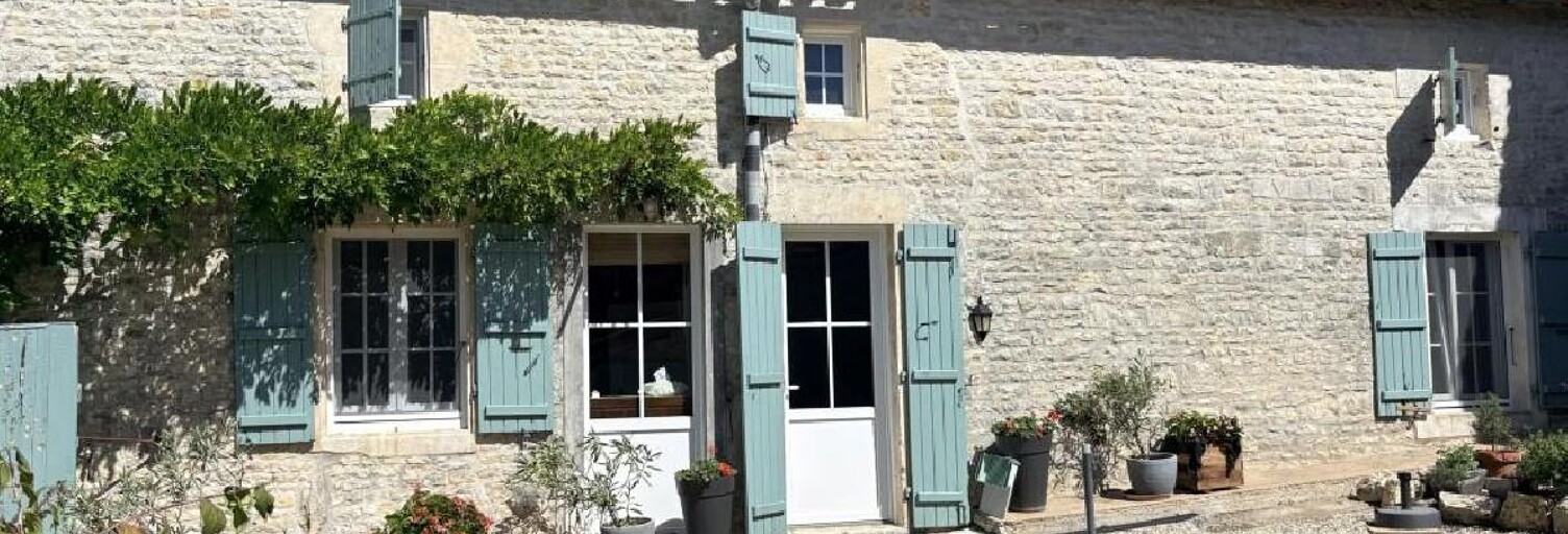 Maison 5 Pièces 163 m² à vendre à Aunac-sur-Charente (16460)