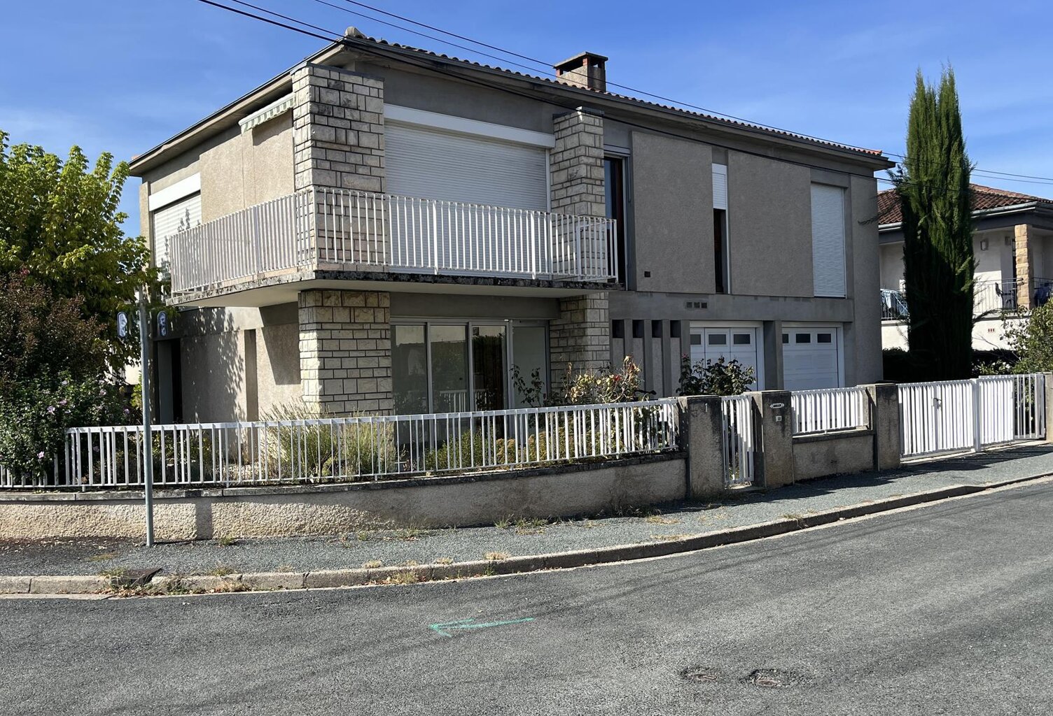 Maison de Quartier — photo 1