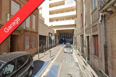 Garage  90 €