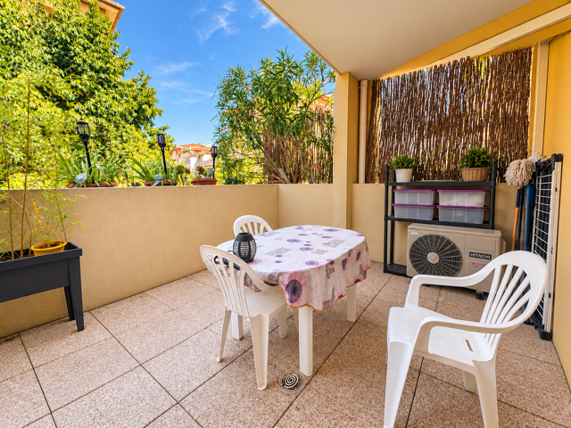 Les Berges de l'Huveaune   Charmant Appartement T2 avec Terr — photo du bien
