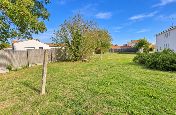 TERRAIN A BATIR 417m2 SECOND RIDEAU BIGNON BOURG — photo 2
