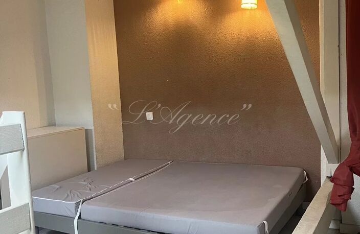 RUE DE FRANCE - STUDIO AVEC MEZZANINE — photo 3
