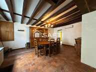 Maison de ville vendue louée, 143 m², 5 pièces, 3 chambres, terrasse et cave — photo 3