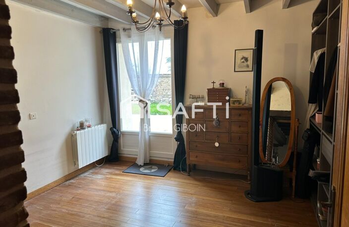 Maison de ville vendue louée, 143 m², 5 pièces, 3 chambres, terrasse et cave — photo 5