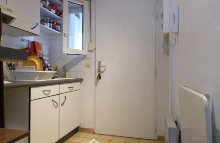 Appartement - 25.45m² - Choisy-le-Roi — photo 4