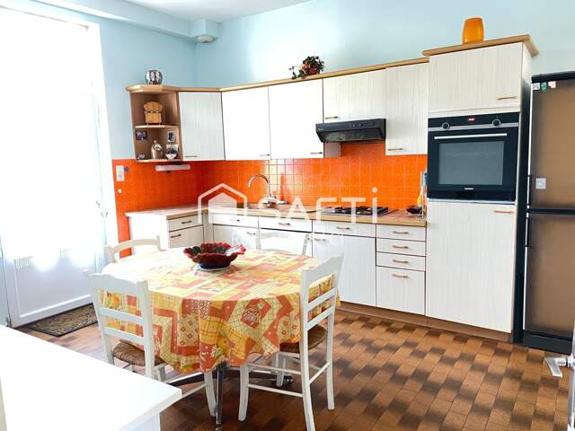 Maison avec beau volume — photo du bien