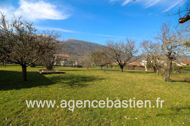 Terrain  519000 €
