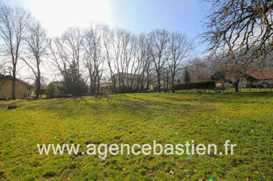 Terrain  519000 €